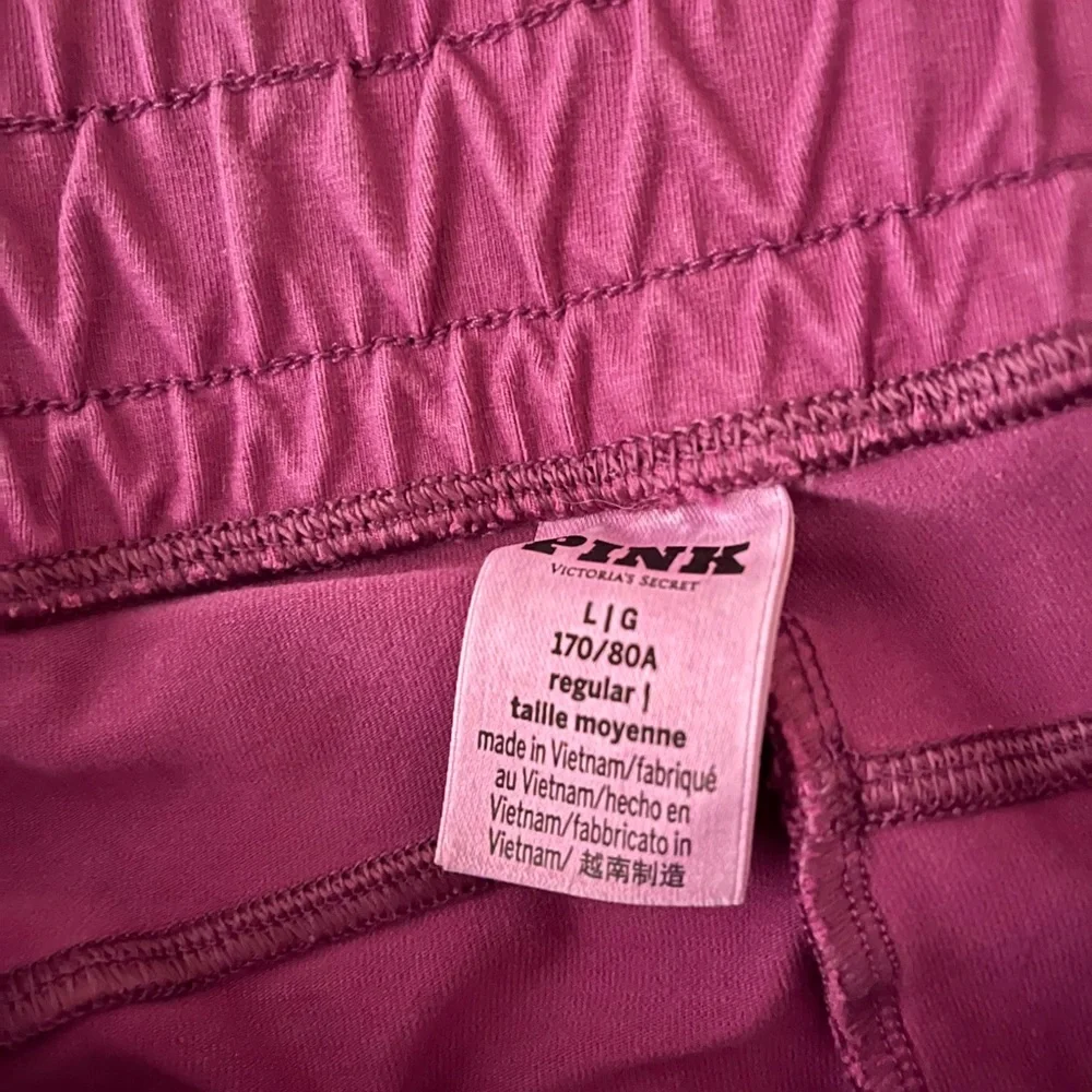 PINK Victoria's Secret Magenta Drawstring Flare Pants - Picture 4 of 8